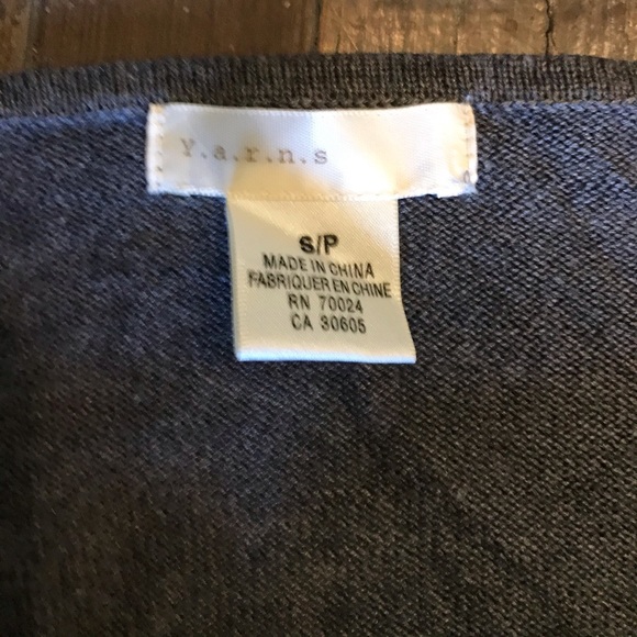 Y.A.R.N.S Gray Knit Halter Top - Picture 7 of 7